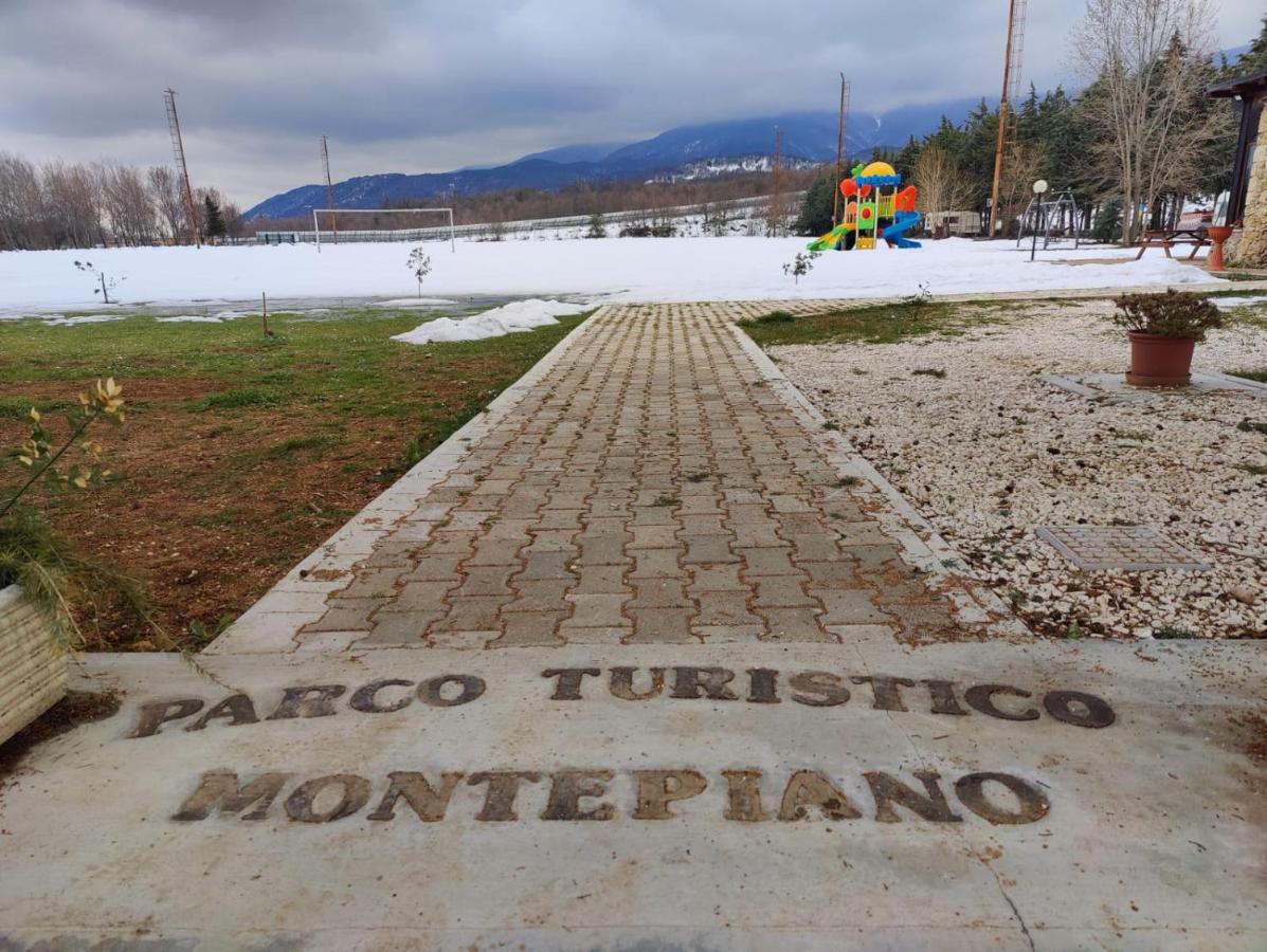 Affittacamere Montepiano Roccamontepiano Exteriör bild
